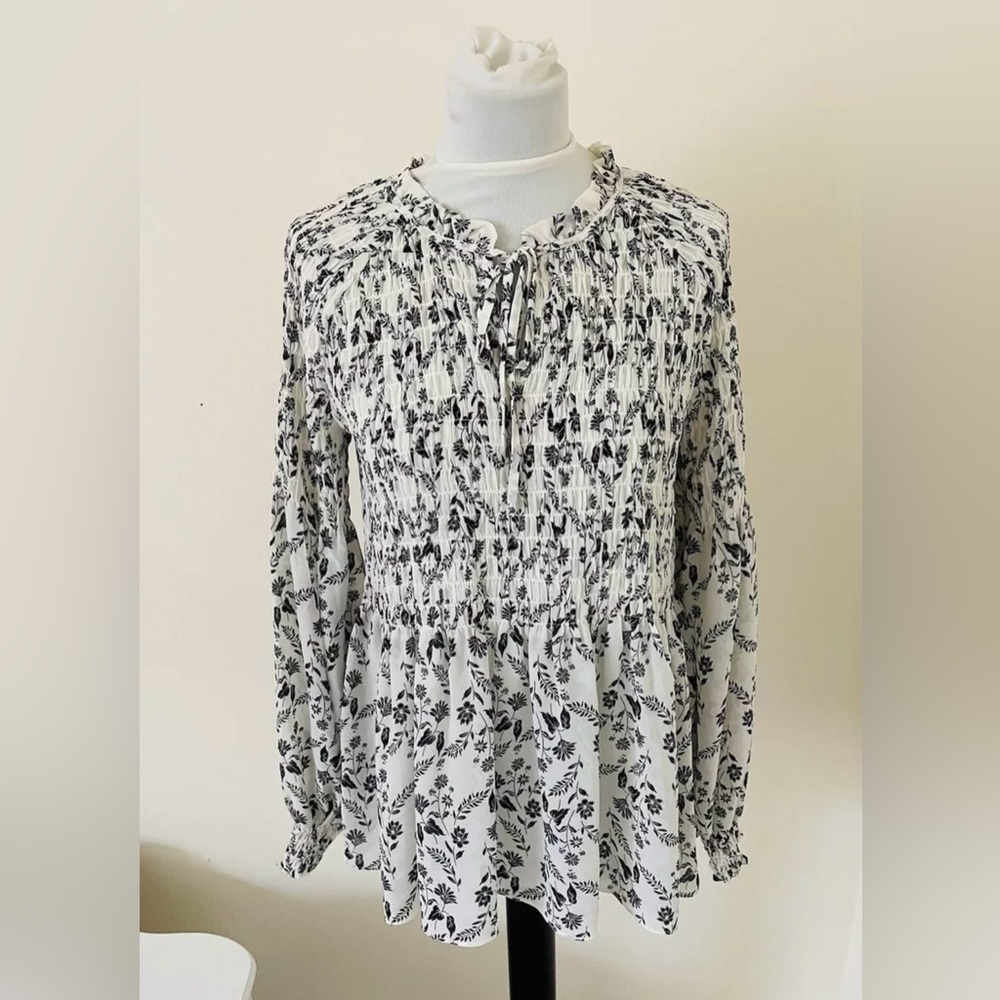Rose+Olive Women Blouse L Black White Smocked Floral Long Sleeves Cottagecore